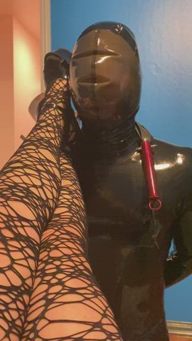 making my rubber gimp work for every single breath it gets 🥵