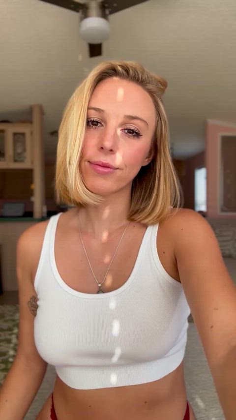 boobs onlyfans see through clothing smile solo white girl tik-tok clip