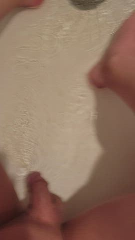 bathtub piss trans clip