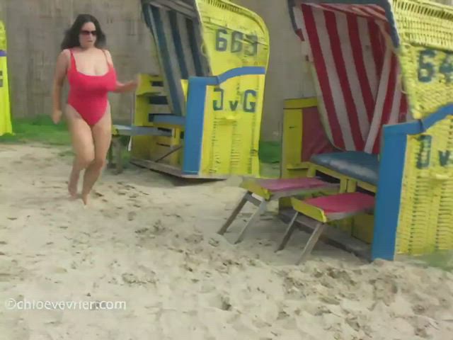 Big Tits Bikini Boobs Busty Huge Tits Swimsuit Tits clip