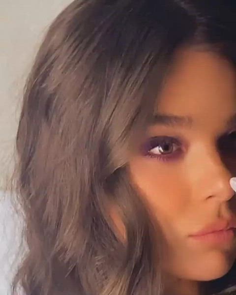 Hailee Steinfeld