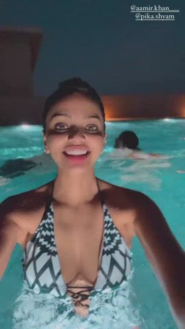 cleavage desi indian sensual sex swimming pool tamil clip