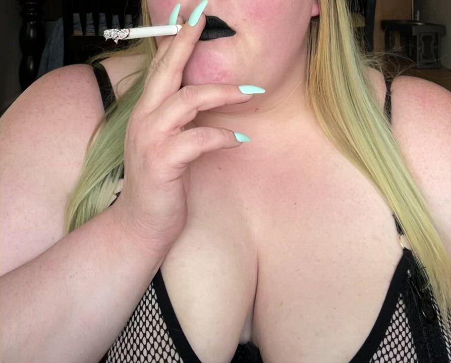 A short clip from a custom. I just love how good black lipstick &amp; cigarettes