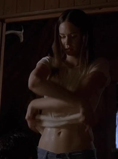 Katherine Waterston And Her Fantastic Breasts In The Babysitters
