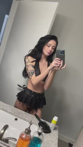 Brunette Cum Facial Selfie TikTok clip