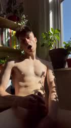 Big Dick Gay Male Masturbation clip