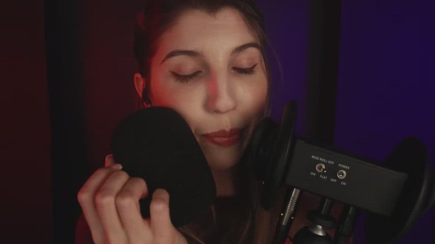 asmr close up french kissing kissing sexy sexy voice clip