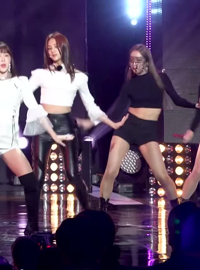 181222 LABOUM Solbin 6