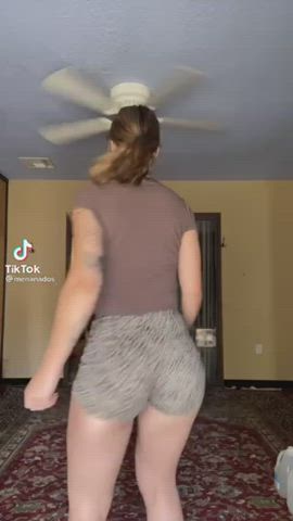 Booty Jiggling Thick clip