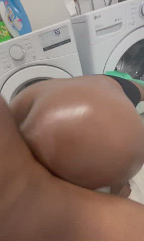 bbc big ass big dick booty bull doggystyle ebony laundry room mom clip