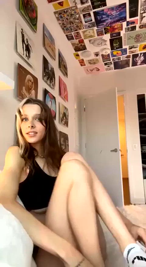 feet foot foot fetish socks soles toes white girl clip