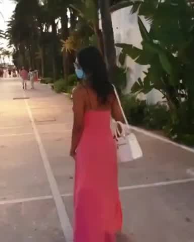 Public clip