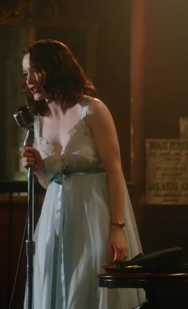 Rachel Brosnahan - The Marvelous Mrs Maisel