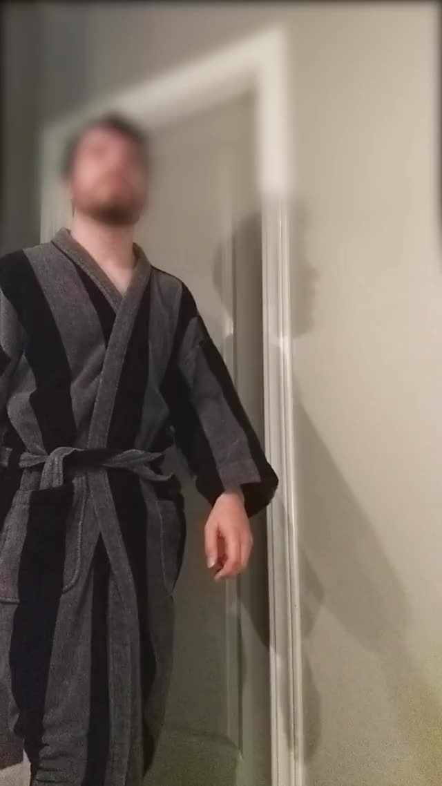 Bathrobe malfunction (with slo-mo and impulse effect, more in comments)