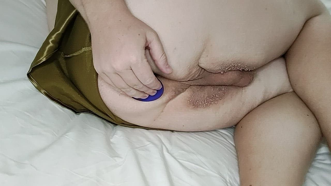 Chubby Crossdressing Dildo Sissy clip