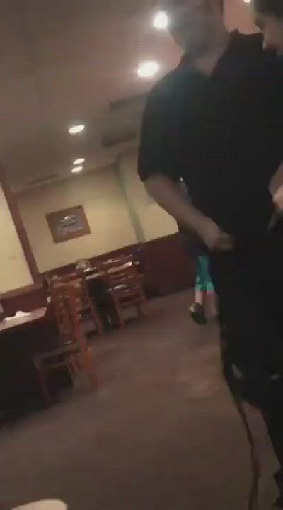 Instead of giving waiter a tip, let him give you his tip