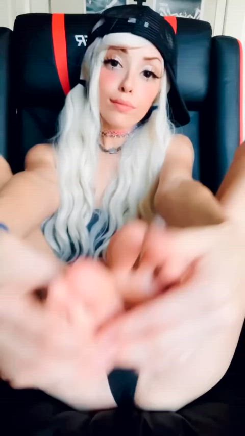 cute feet feet fetish petite solo white girl clip