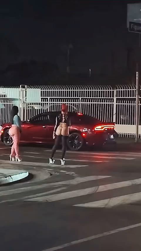 bubble butt escort happy ending prostitute clip