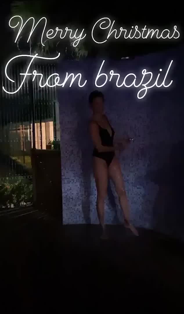 Adriana Lima Showering