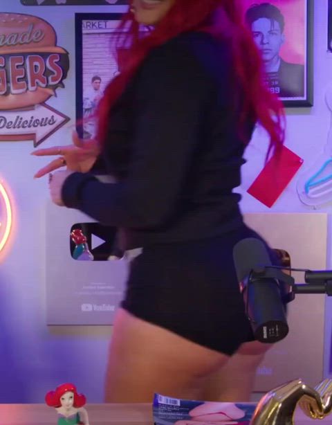 Justina Valentine 🍑😛