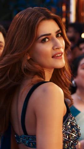 Kriti Sanon is back🔥🔥🔥