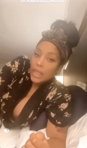 K Michelle whole titty?