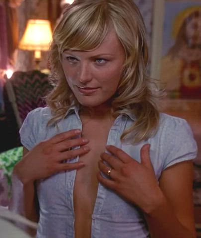 Malin Akerman. 2004