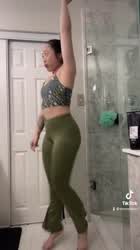 Asian Booty Bouncing Leggings clip