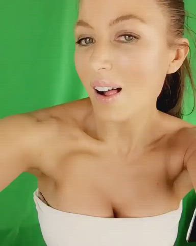 Armpits Cleavage Hotwife MILF Seduction clip
