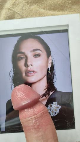 Hot cum tribute for Gal Gadot