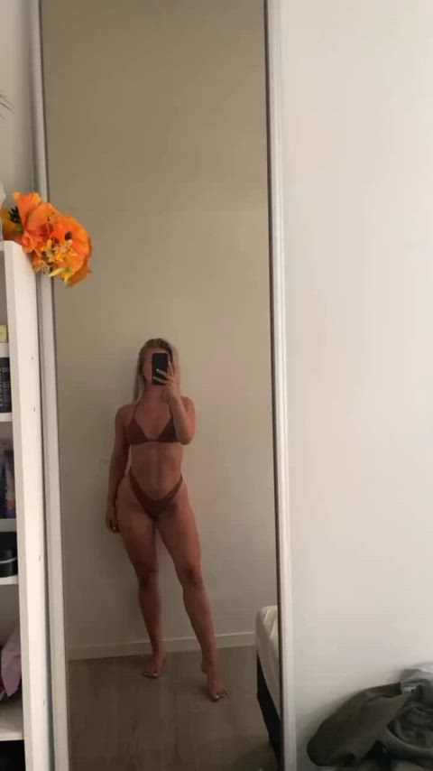 bikini blonde fit clip