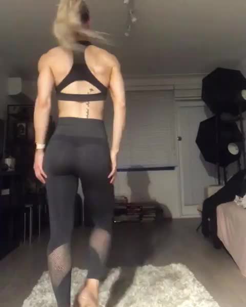Back facing clip from my stage posing session tonight. I had to share this because