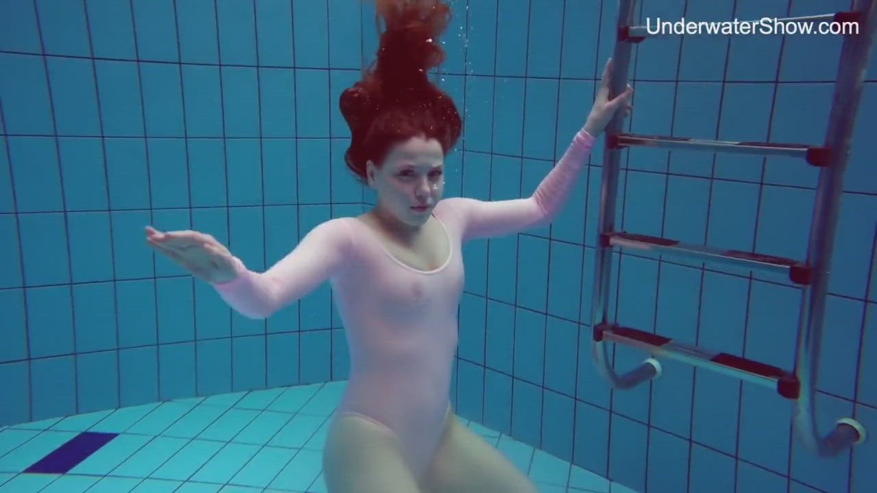 Big Tits Pornstar Russian Tight Pussy Underwater clip