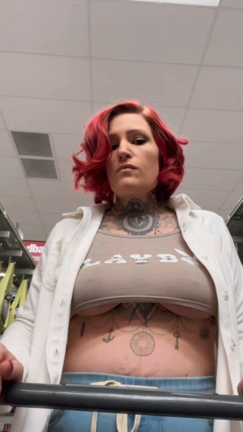 Flashing My Tits While Shopping