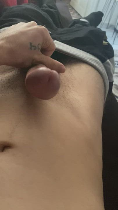 Cumming from rubbing my balls 🤤