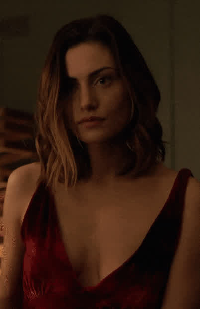 beautiful dress phoebe tonkin sexy clip