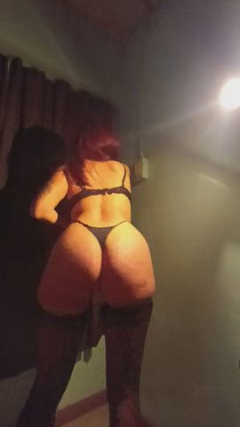 amateur big ass brunette latina onlyfans striptease tiny waist clip