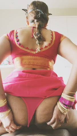 Extremely Pro Sexy Ass Tamil Wife Riding HD Video😍DM @Minister_10 on Tg👇👇