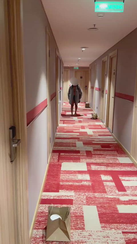 Hotel corridor dare for Daddy. 