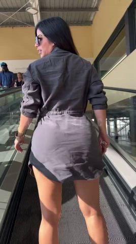 Sexy Latina At The Mall!