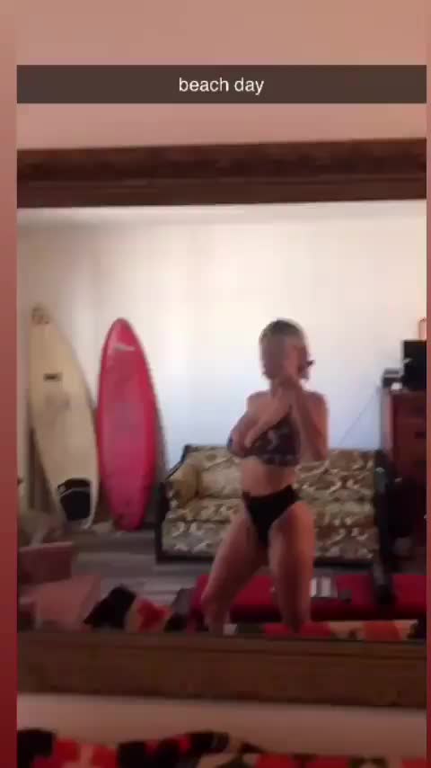 Lindsey Pelas Big Tits in a Bikini