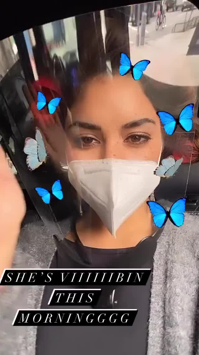 Vanessa Hudgens clip