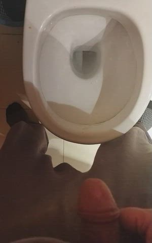 pee peeing piss clip