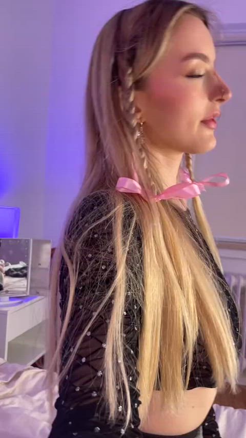 Blondysummer - yogiesummer - More tiktok flashing videos on my tiktok likes (juanmomo45)