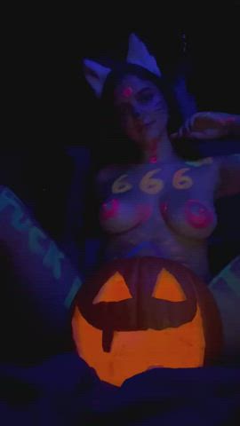 babe big tits boobs brunette halloween jiggling naked nipples pussy spread clip