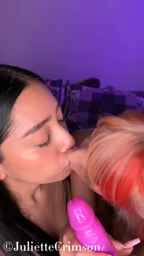 amateur french kissing kiss kissing lesbian lesbians onlyfans clip