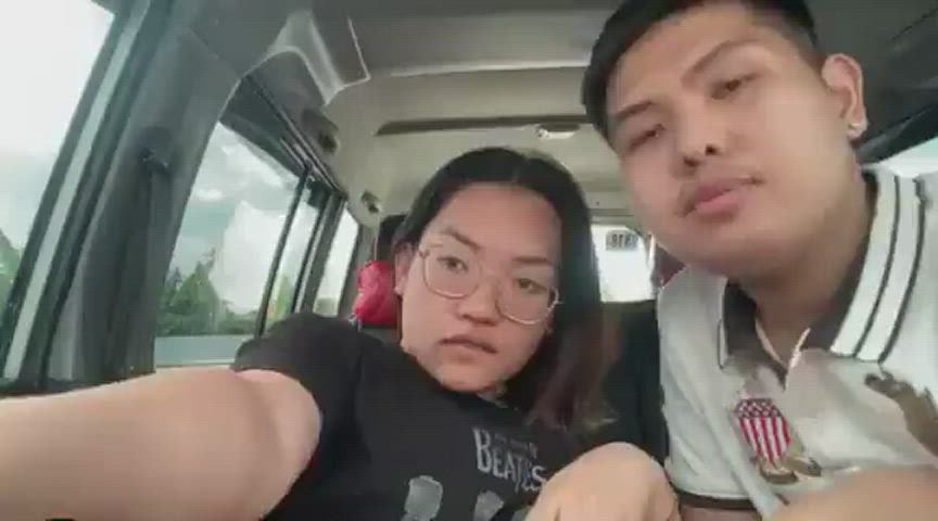 amateur asian car car sex couple fingering licking clip