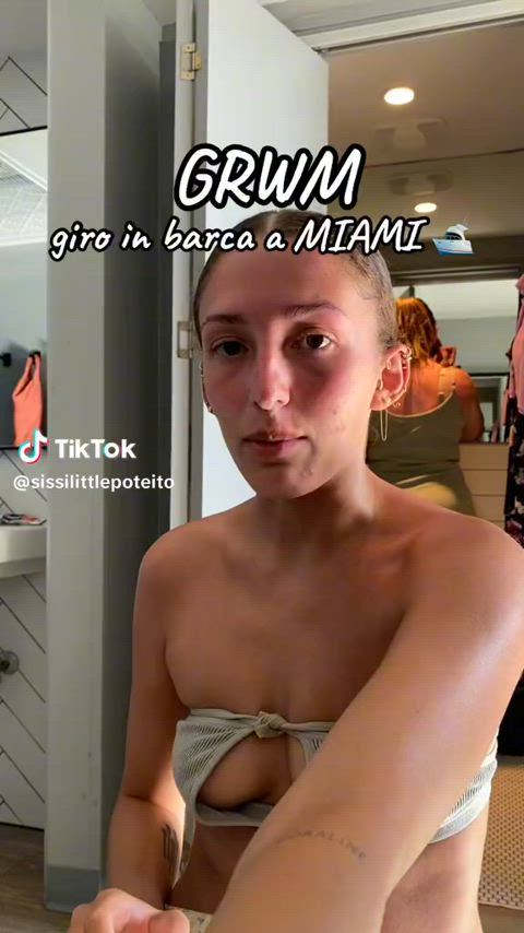 italian nipslip teen clip