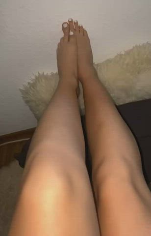 18 Years Old Feet Feet Fetish Legs Petite Schoolgirl Tease Teen Toes clip
