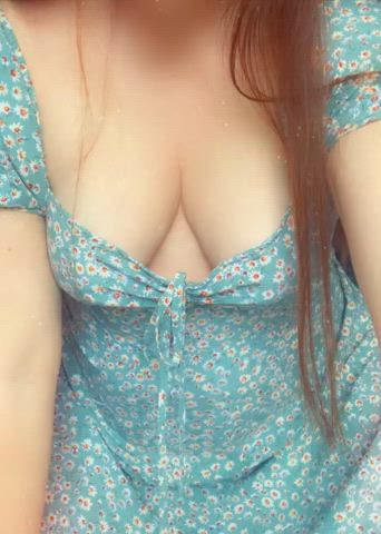 Just a thick redhead showing you her new dress